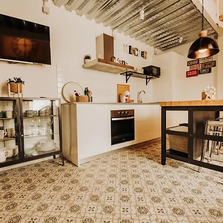 Loft Centrico Con Patio Bodega San Javier * Χέρεζ